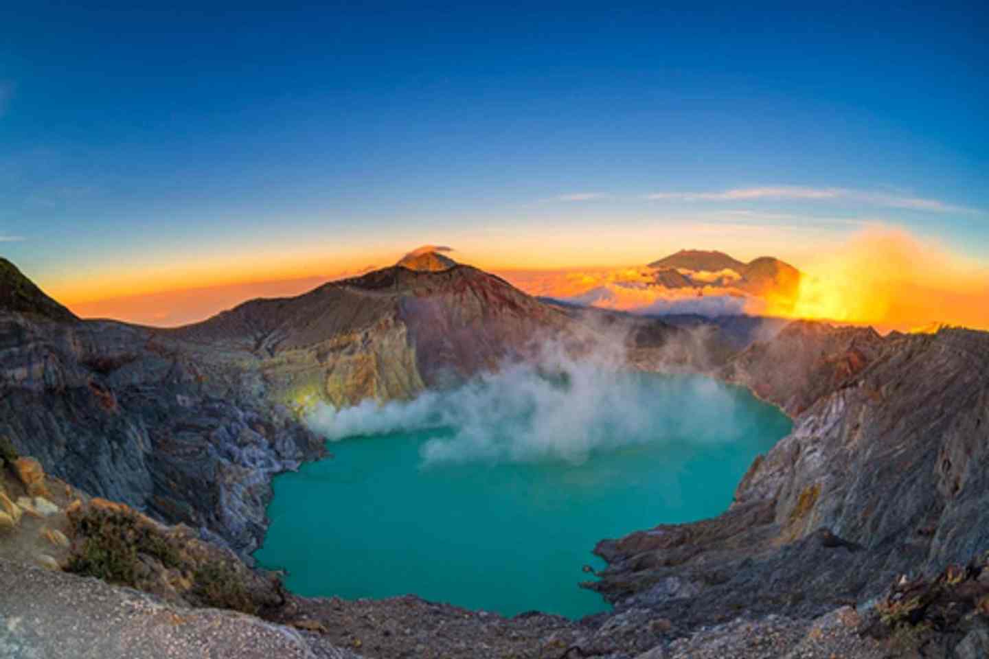 paket wisata banyuwangi 4 hari 3 malam