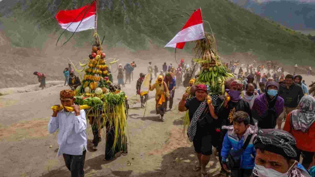 bukit widodaren bromo