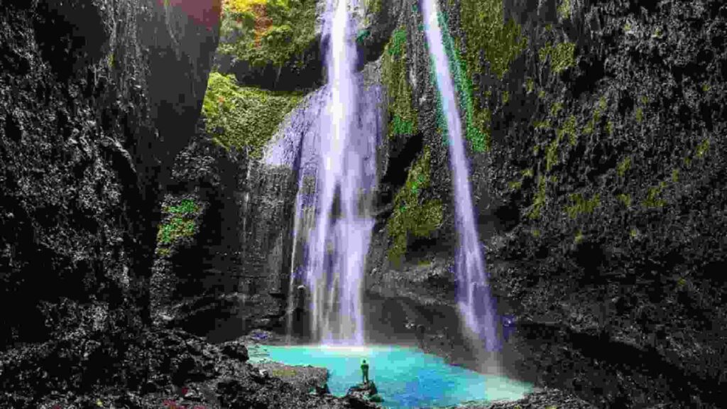 air terjun madakaripura