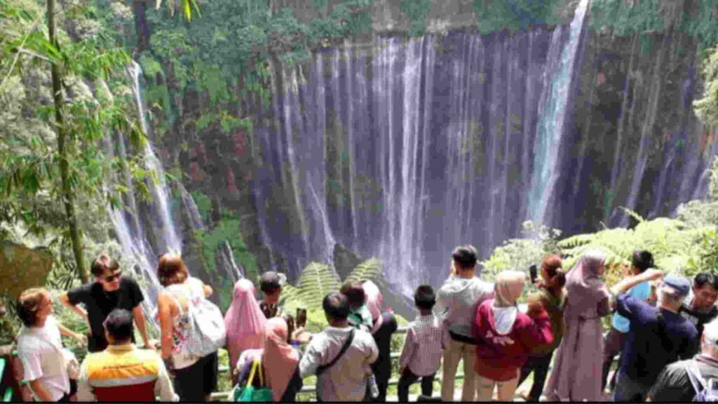 biaya air terjun tumpak sewu