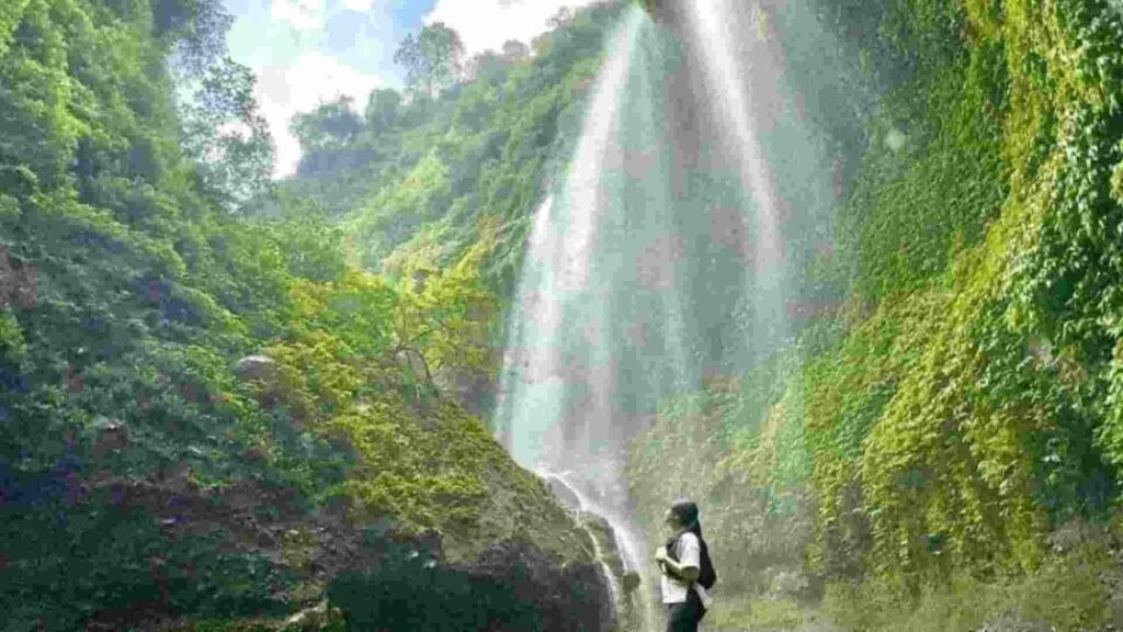 air terjun madakaripura
