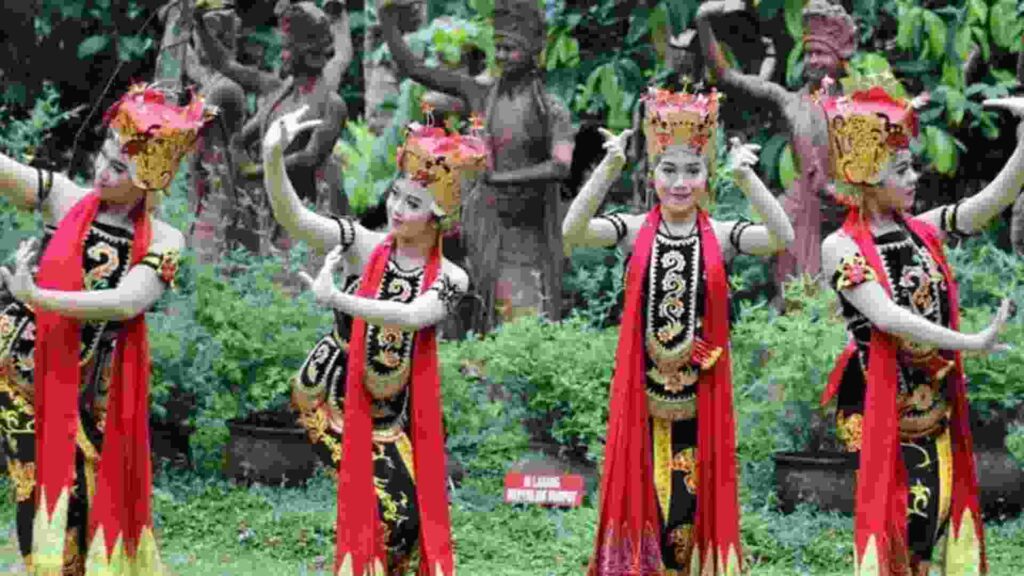 taman gandrung terakota banyuwangi