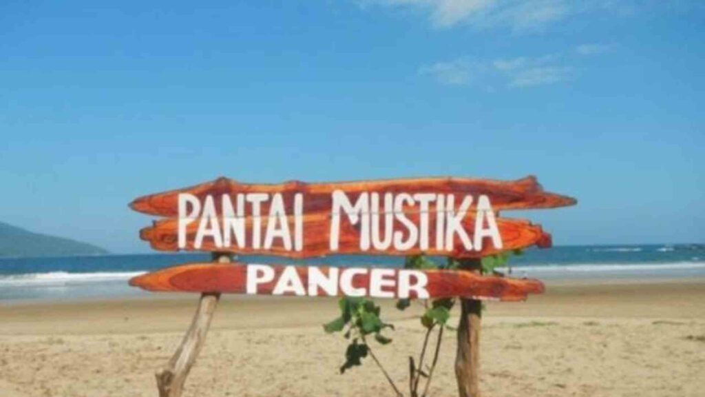 pantai mustika banyuwangi