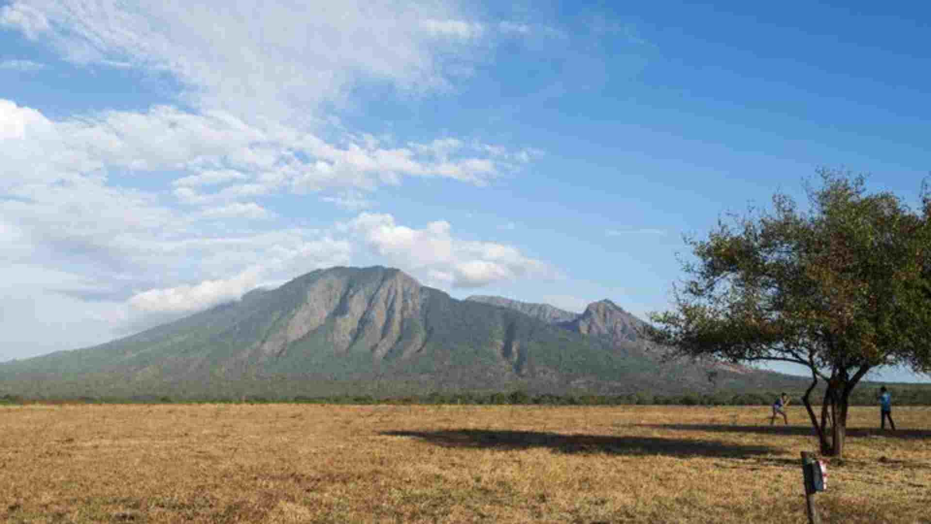 pantai bama baluran