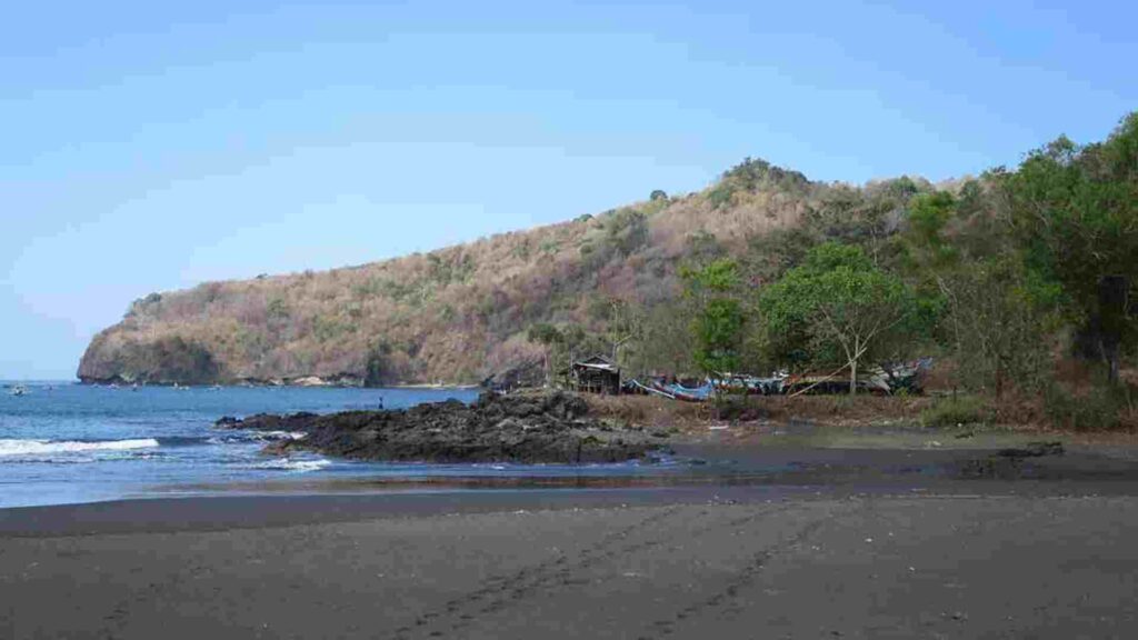 pantai grajagan banyuwangi