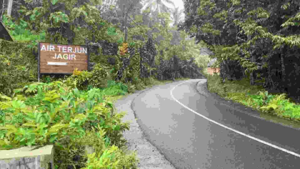 air terjun jagir banyuwangi