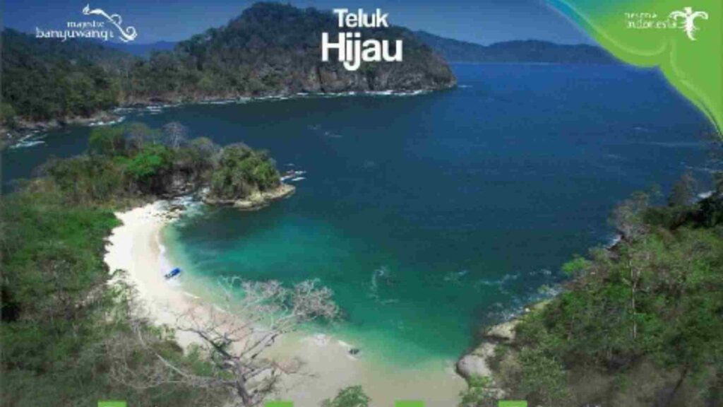 pantai teluk ijo banyuwangi