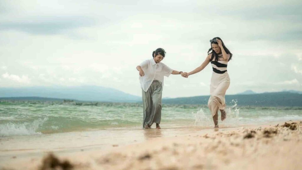 pantai cacalan banyuwangi
