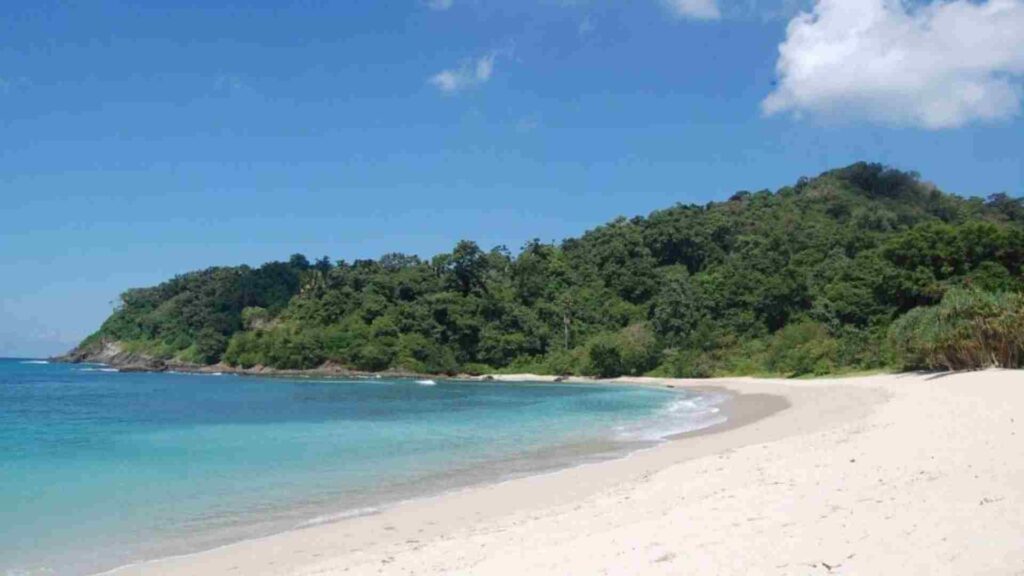 pantai lampon banyuwangi