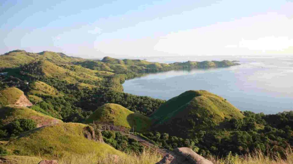 wisata bukit menjaga labuan bajo
