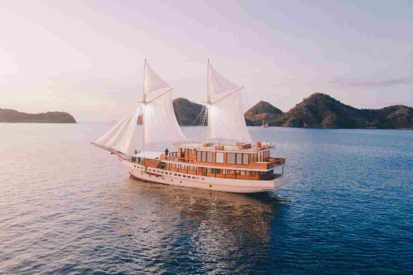 sewa phinisi labuan bajo