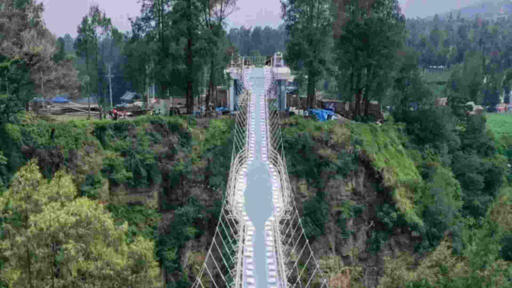 paket jembatan kaca bromo